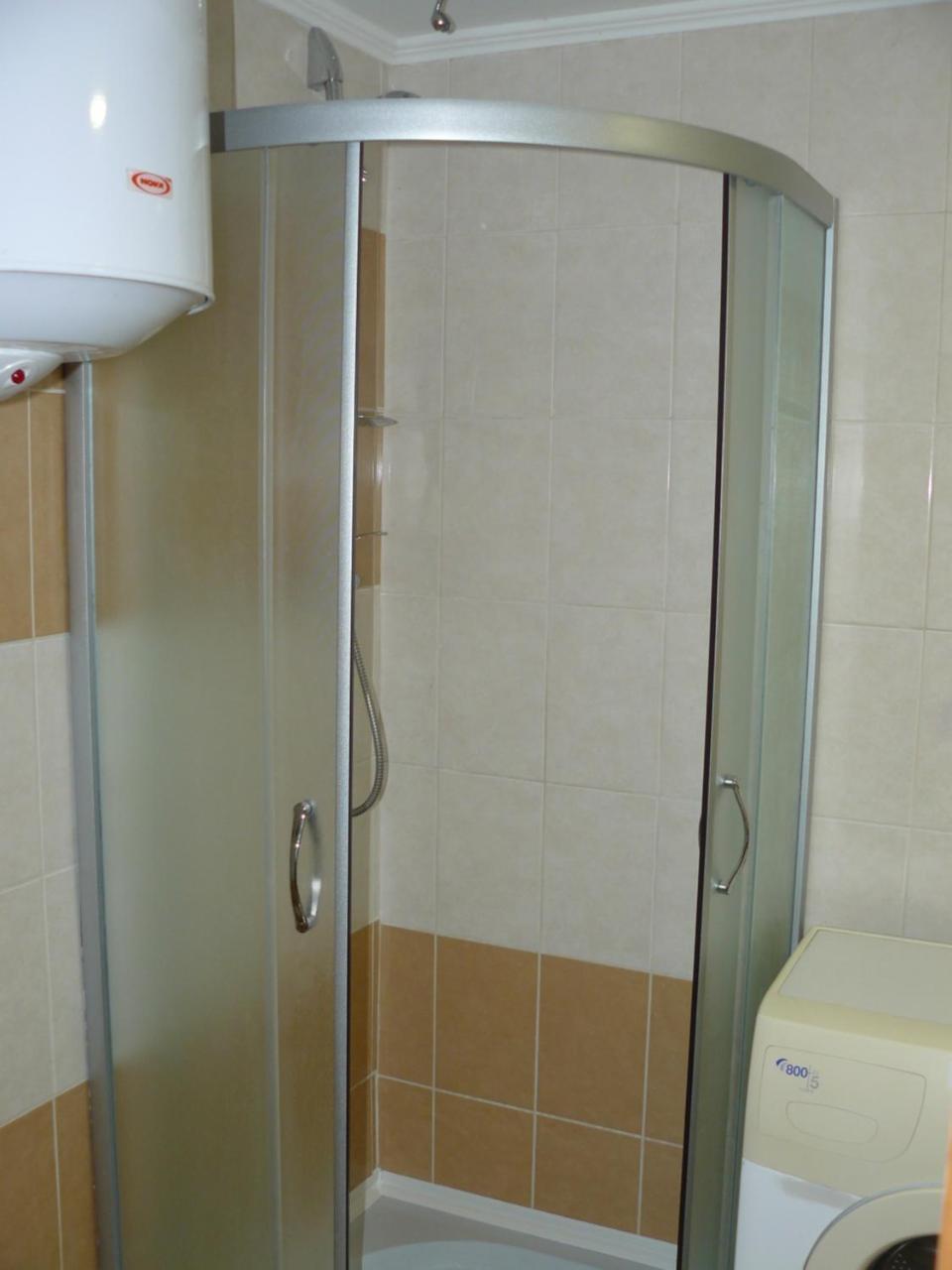 Hostynnyi Botsiun Hotel Dubno Ngoại thất bức ảnh
